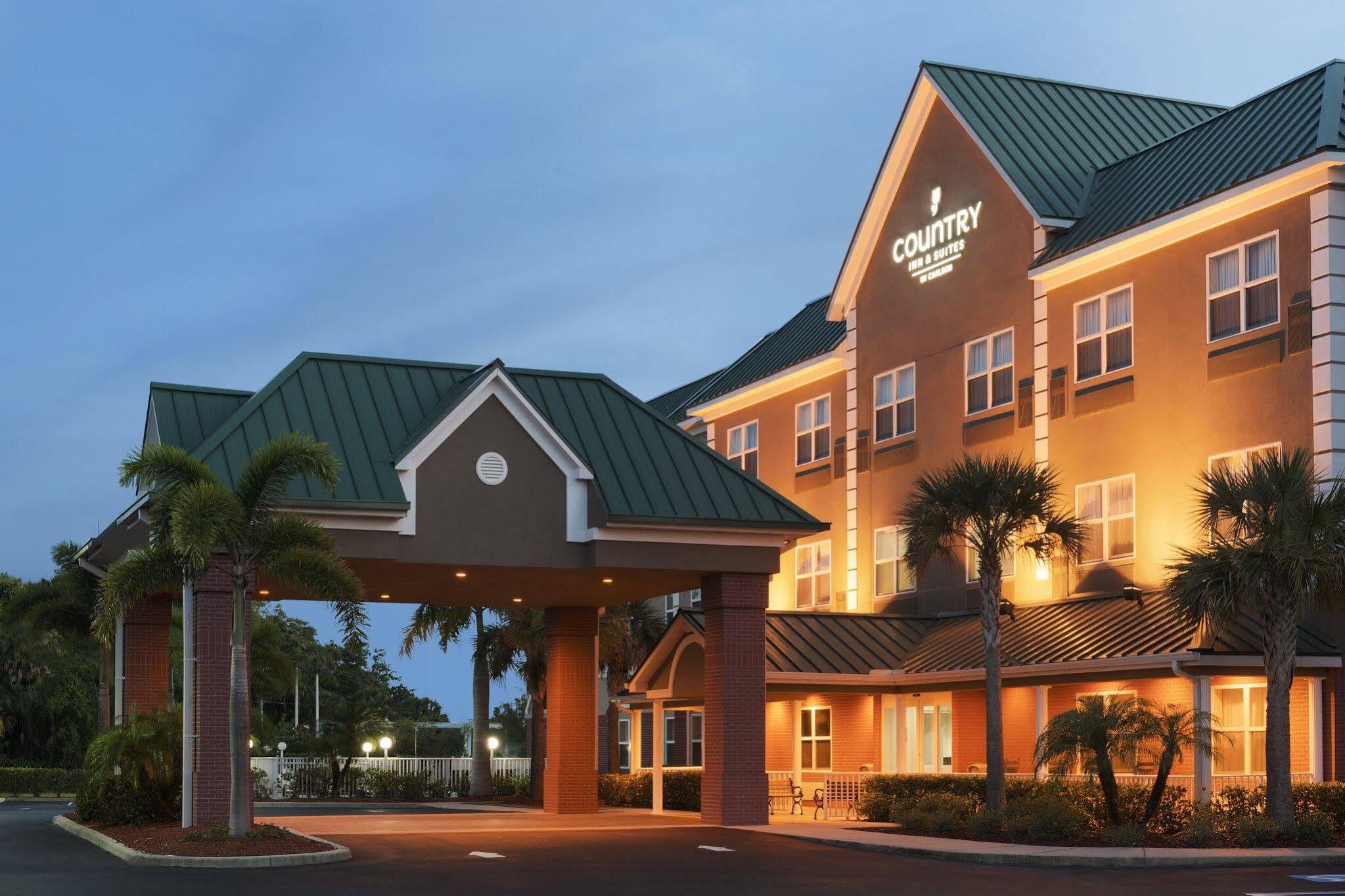 Country Inn & Suites By Radisson, Bradenton-Lakewood-Ranch, Fl מראה חיצוני תמונה